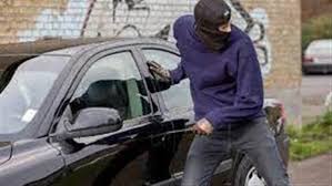 سرقوا سيارته بعد يومين من شرائها في عمان