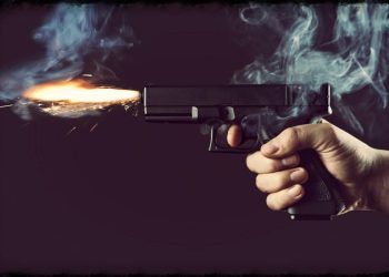 شقيق نائب سابق يقتل أخاه رميا بالرصاص داخل مكتبه في العاصمة عمان