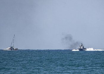 البحرية الإسرائيلية تهاجم “أسطول الصمود” وتحول سفنه إلى ميناء أسدود