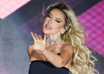 عقب الإفراج عنها في قضية المخدرات.. الفنانة التركية هاديسا لا أدخن السجائر