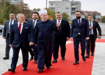 الملك وولي العهد يزوران مسجد ليوبليانا في سلوفيني