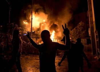 رسائل تهديد الى لبنان.. التسليم أو الجحيم