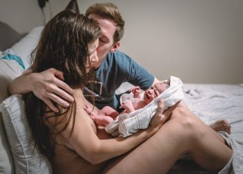متى تبدأ الرغبة الجنسية لدى النساء بعد الولادة بالعودة الطبيعية؟