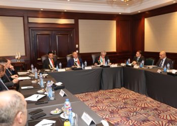 وزير النقل.. الجسر العربي للملاحة نموذج رائد للتكامل العربي في النقل البحري