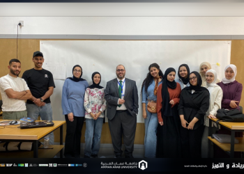 زيارة ميدانية لطلبة هندسة العمارة في جامعة عمان العربية لتعزيز مفاهيم التصميم المستدام في السلط