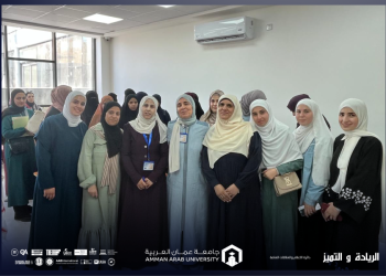 كلية الشريعة في جامعة عمان العربية تعقد لقاءً ترحيبيًا بطلبتها