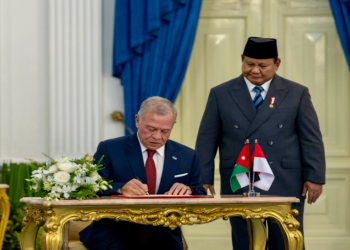الملك.. إنشاء شراكة استراتيجية مع الصندوق السيادي الإندونيسي يعزز التعاون الاقتصادي