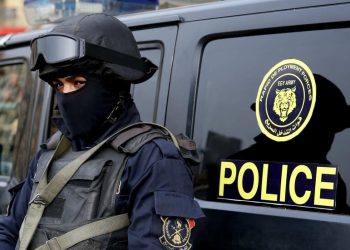 مصر.. فضيحة تهز مدرسة دولية واتهام موظفين بالاعتداء الجنسي على طفلتين