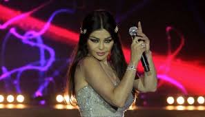 الحكومة تعفي هيفاء وتسلخ المواطن ضريبياً في الطرود البريدية