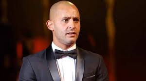 مصر.. القبض على فنان معروف بحوزته مخدرات في ميدان التحرير