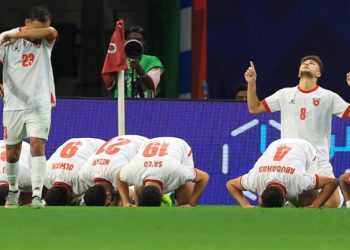 الأردنيون يلغون مواعيدهم للتفرغ لحضور مباراة النشامى في نهائي كأس العرب