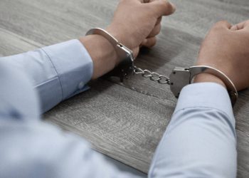 “المراقبة الإلكترونية” بديلا عن حبس المدين في “التنفيذ الشرعي”