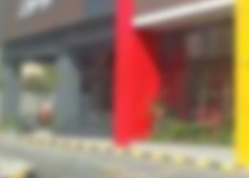 مستغلاً المقاطعة.. مطعم جديد في عمان يحاول تقليد مطاعم عالمية شهيرة