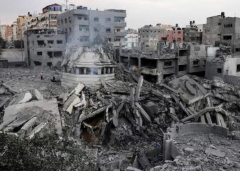 الاحتلال يواصل الخروقات في غزة ويكثف نسف مبانِ يخانيونس