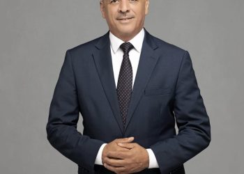 الدكتور عباس المحارمة … حكاية رجل دخل البلدية بعقل المفكر وخرج منها بأثر مدينة