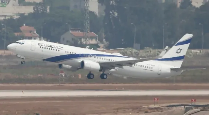 طبول الحرب تقرع .. دول توجه نداءات عاجلة لرعاياها