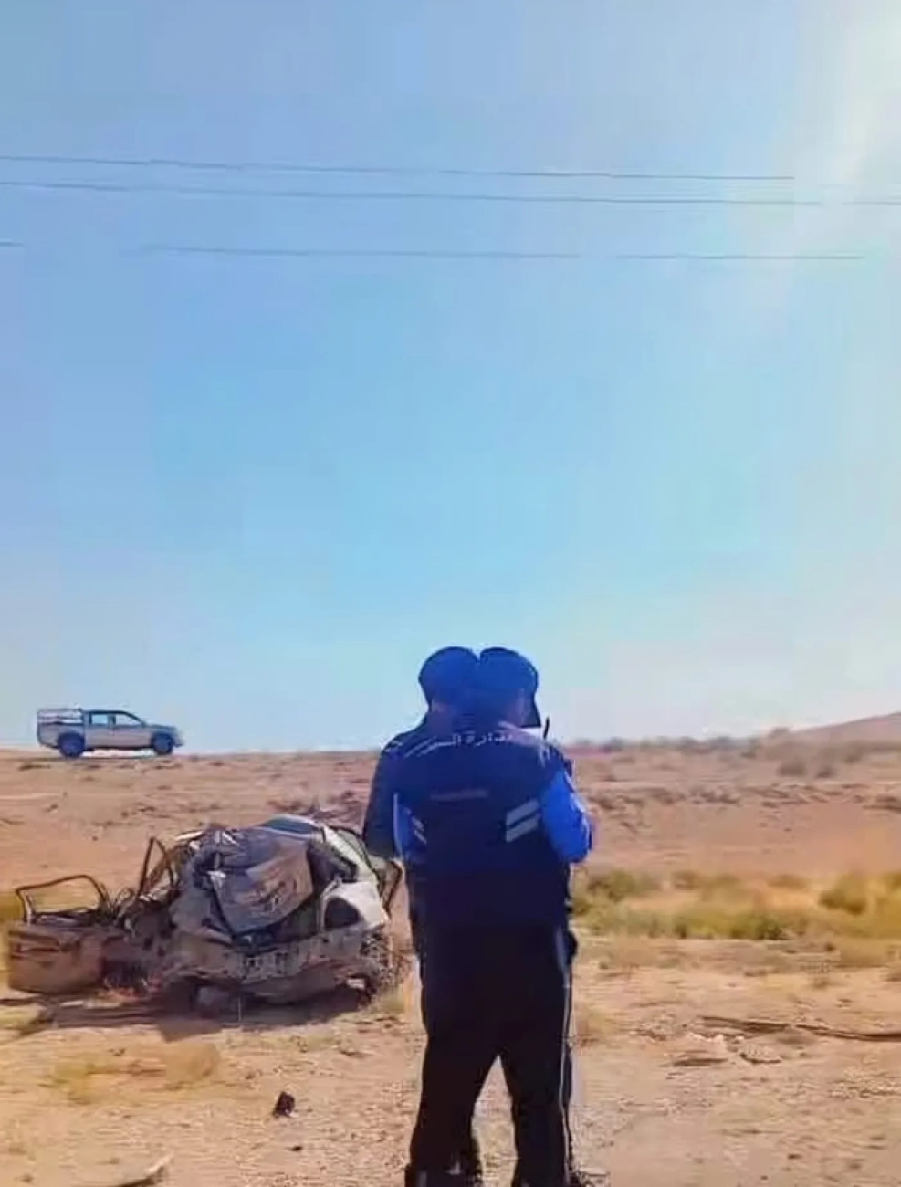 مأساة على “الصحراوي”.. تدهور مركبة ينهي حياة أم وأطفالها الثلاثة